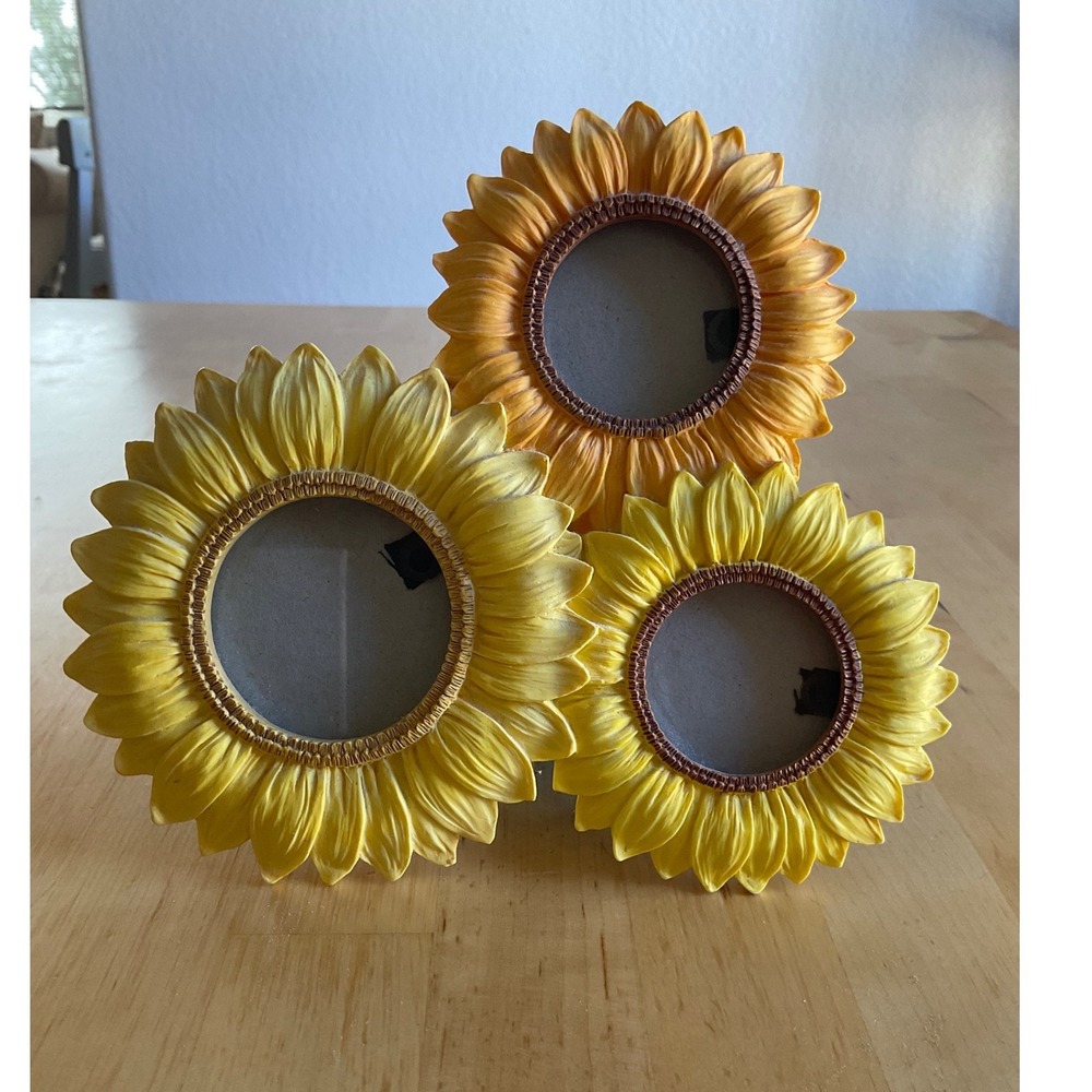 Russ Berrie Sunflower Triple Picture Frame Hand Painted Resin Floral 20760